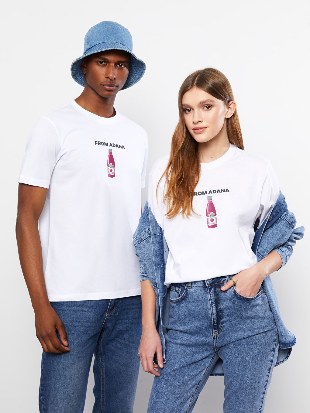 Beyaz Bisiklet Yaka Kısa Kollu Adana Baskılı Penye Erkek Tişört-1