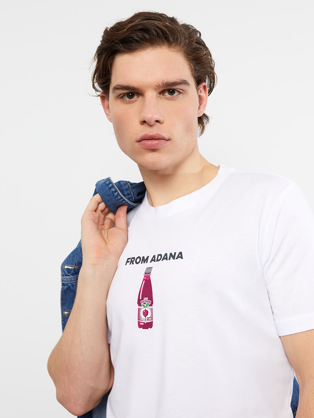 Beyaz Bisiklet Yaka Kısa Kollu Adana Baskılı Penye Erkek Tişört-3