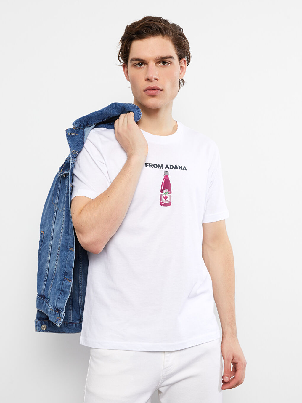 Beyaz Bisiklet Yaka Kısa Kollu Adana Baskılı Penye Erkek Tişört-4