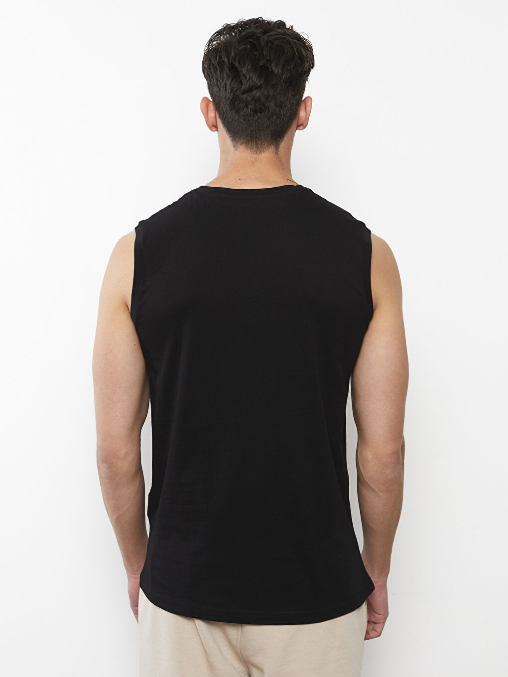 Siyah Bisiklet Yaka Basic Erkek Kolsuz Tişört-4