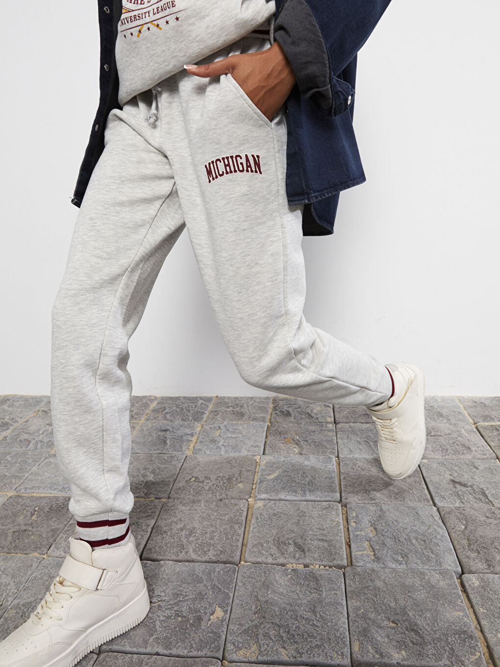 Elastic Waist Printed Women's Thick Jogger Sweatpants-2