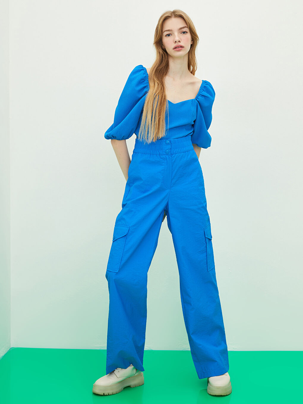 Elastischer Bund Bequeme Passform Gerade Tasche Damenhose Detailliert-1