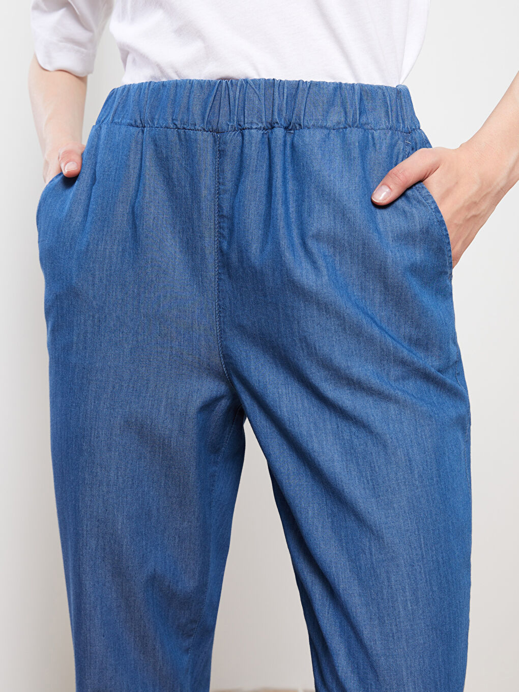 Taille Élastique Coupe Confortable Détails Poches Jean Rodeo pour Femmes-2