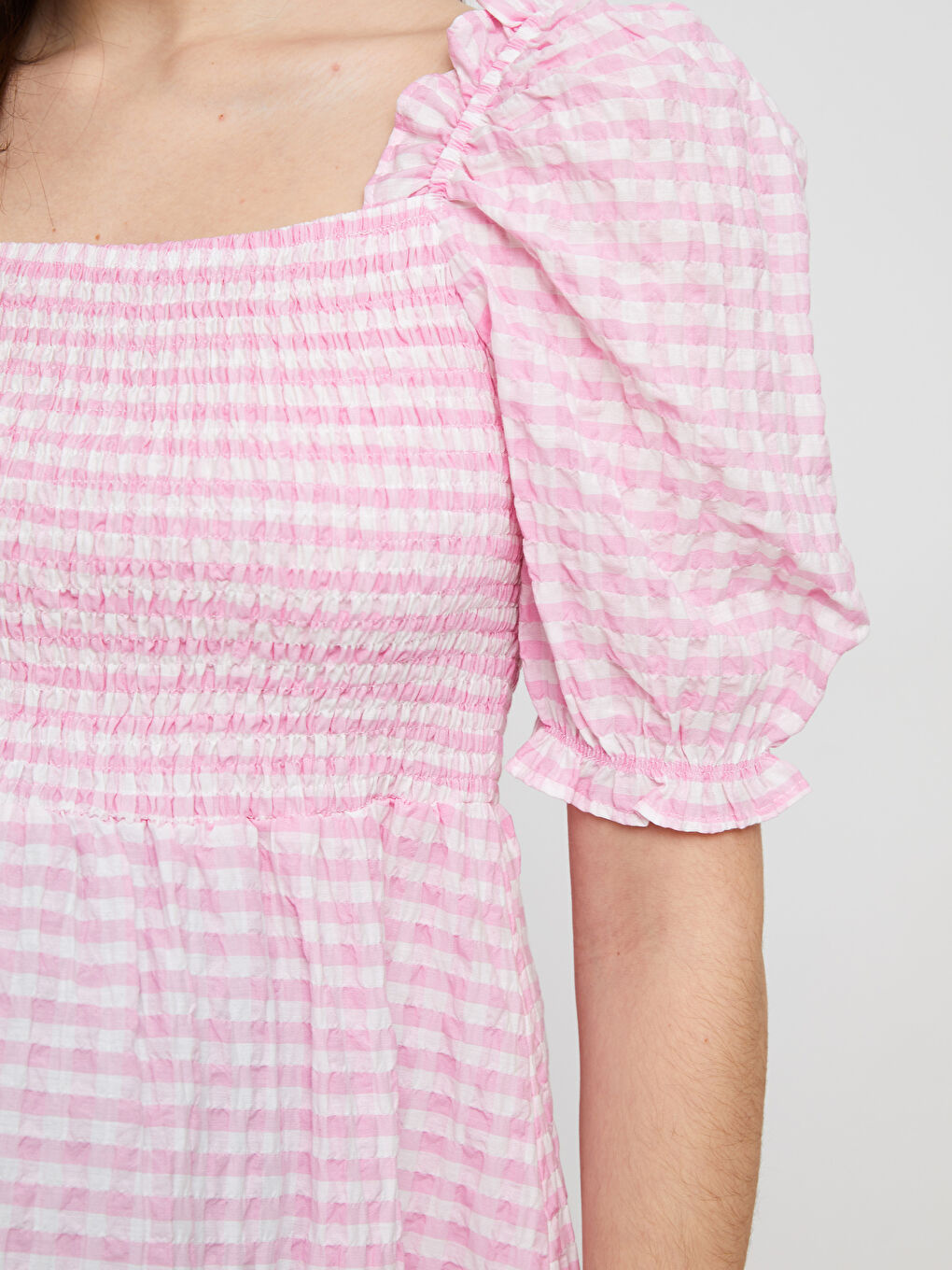 Pembe Kare Yaka Ekose Kısa Kollu Poplin Hamile Elbise-5