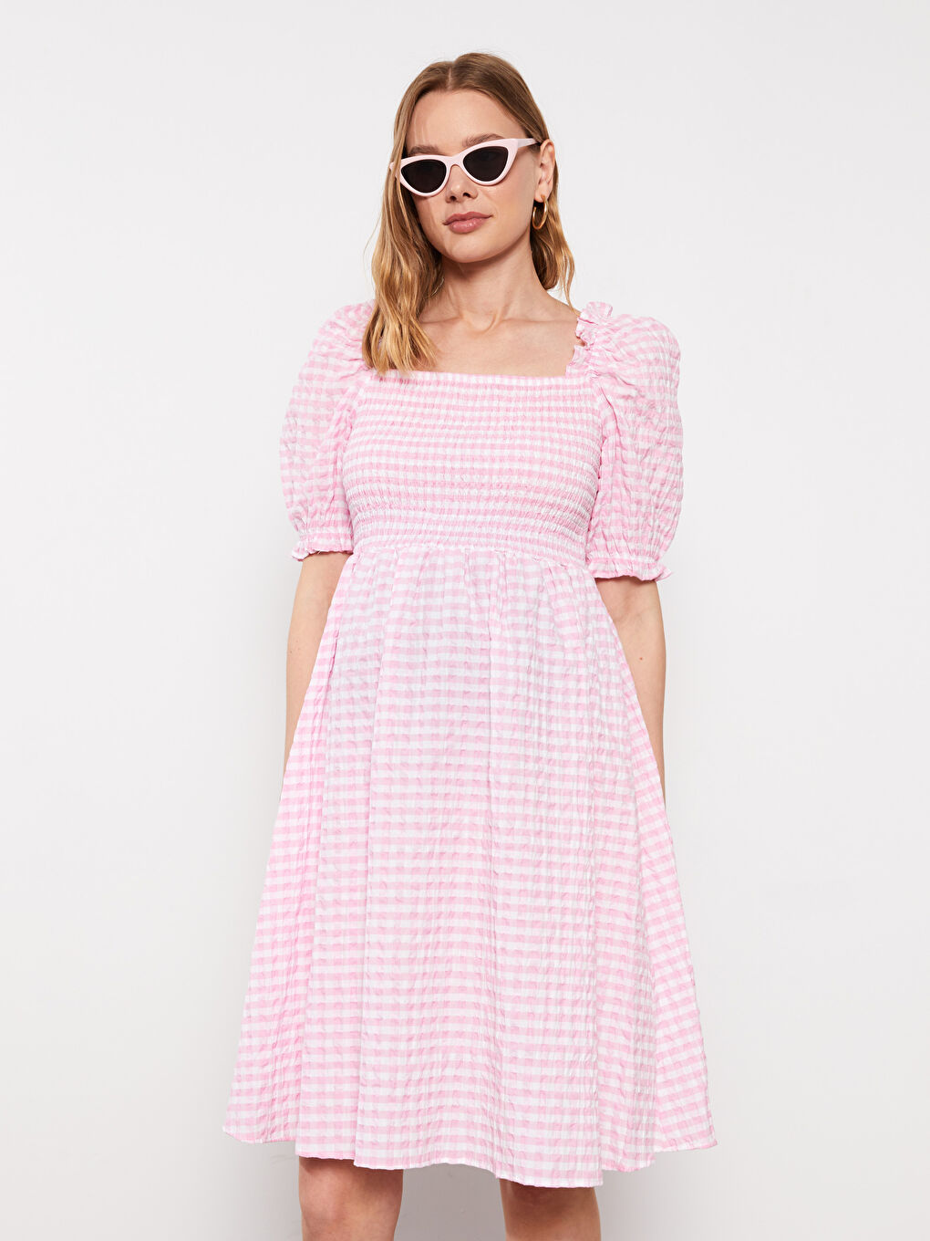 Pembe Kare Yaka Ekose Kısa Kollu Poplin Hamile Elbise-4