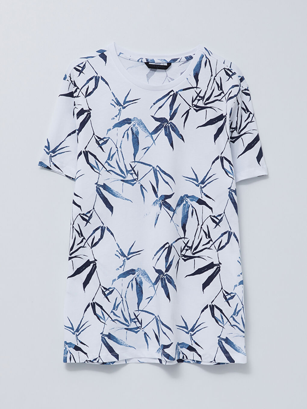 تي شيرت رجالي جيرسي بياقة دائرية وأكمام قصيرة ونقشة-5