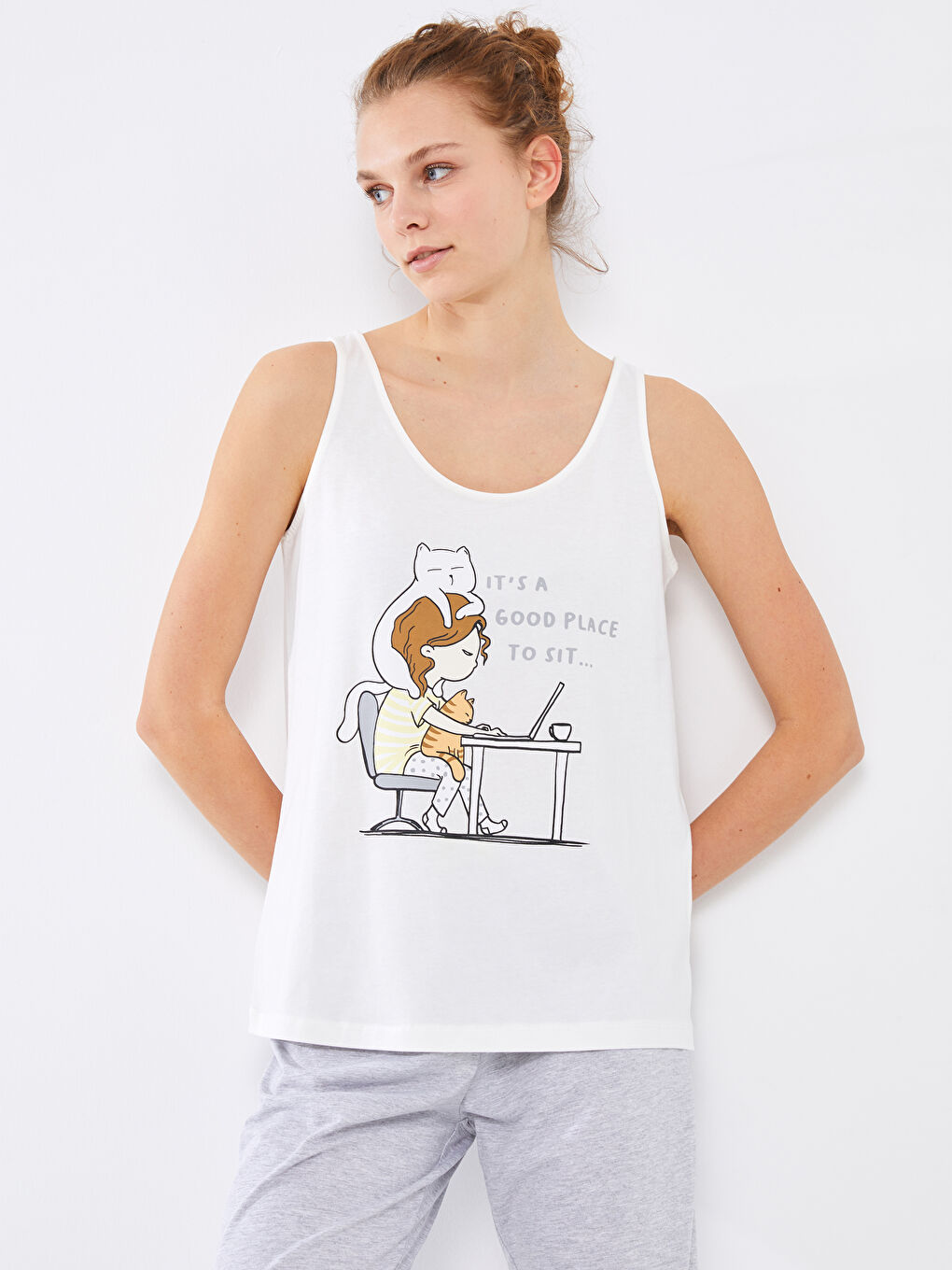 Gri Kadın U Yaka Baskılı Kolsuz Pijama Takımı-1