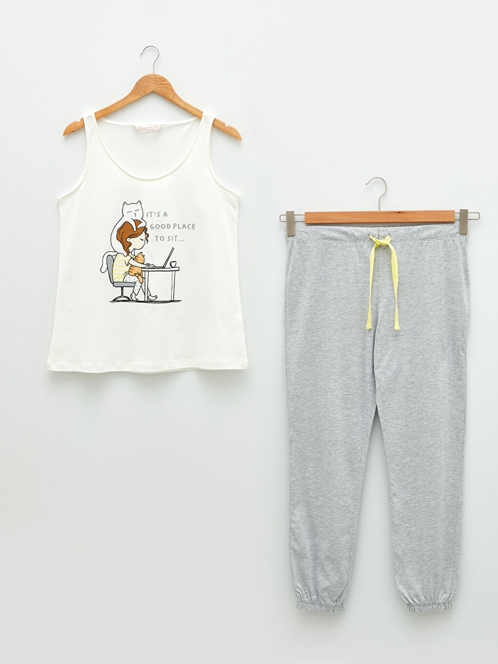 Gri Kadın U Yaka Baskılı Kolsuz Pijama Takımı-6