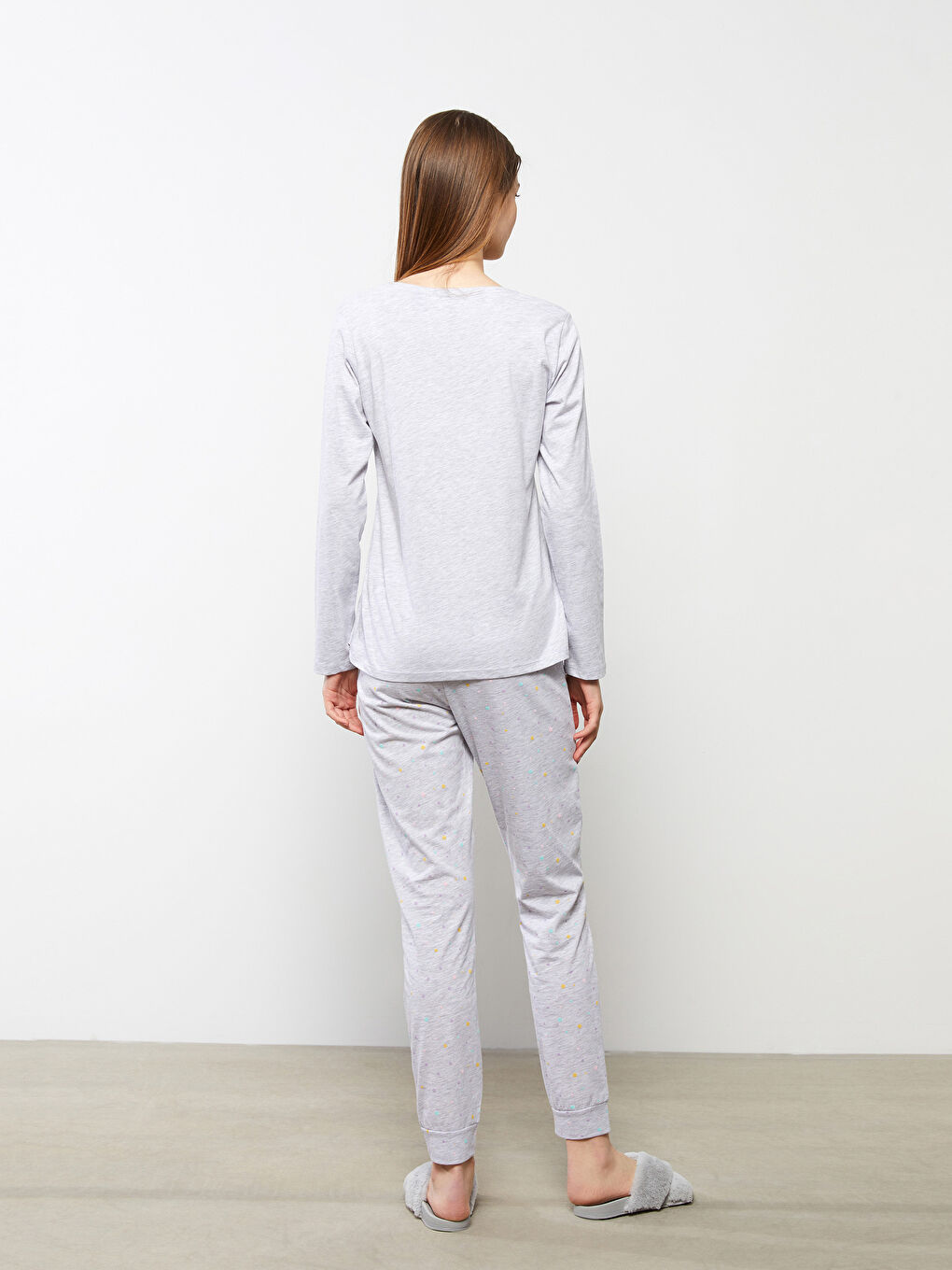 Crew Neck Minnie Mouse Printed Long Sleeve Women's Pajama Set-4