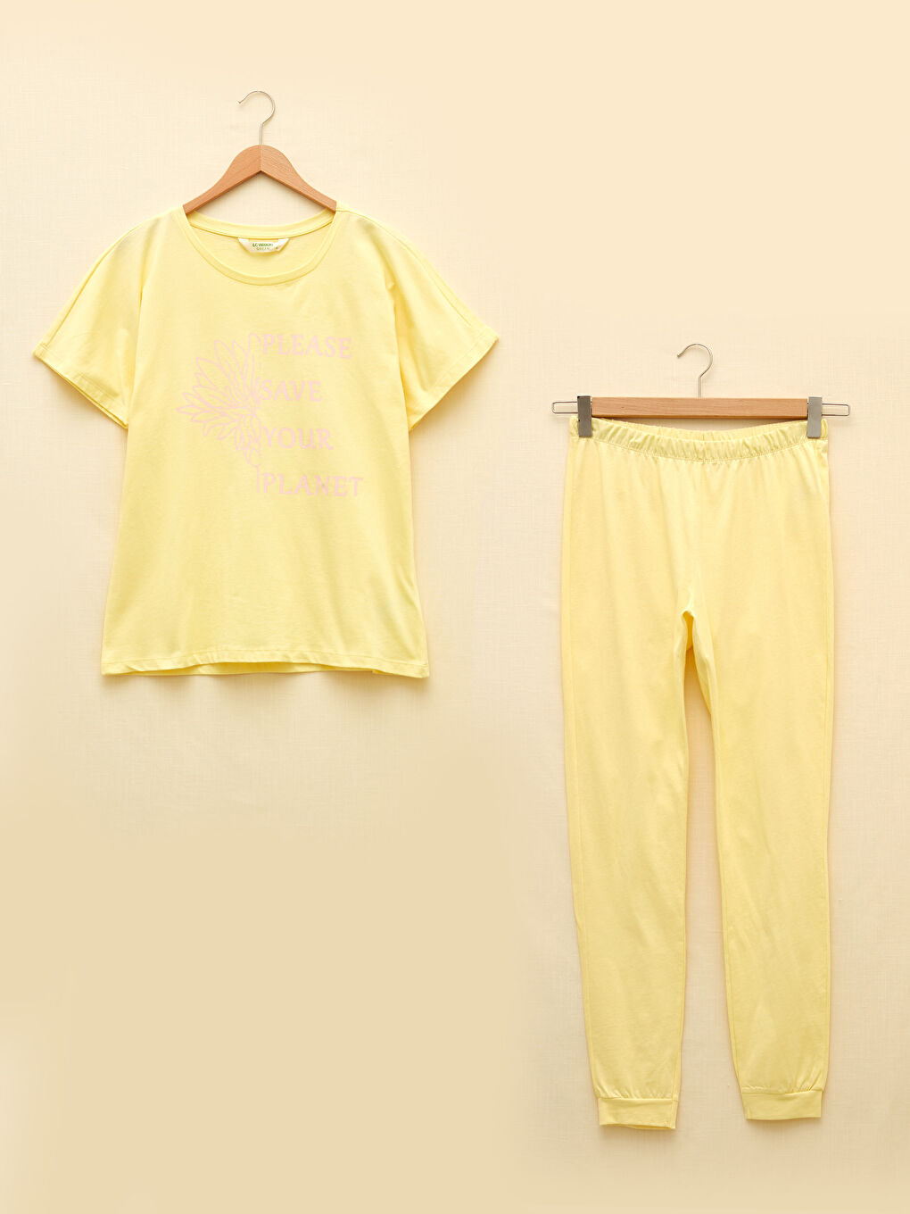 طقم بيجامة ياقة دائرية كم قصير مطبوع قطن للسيدات-5