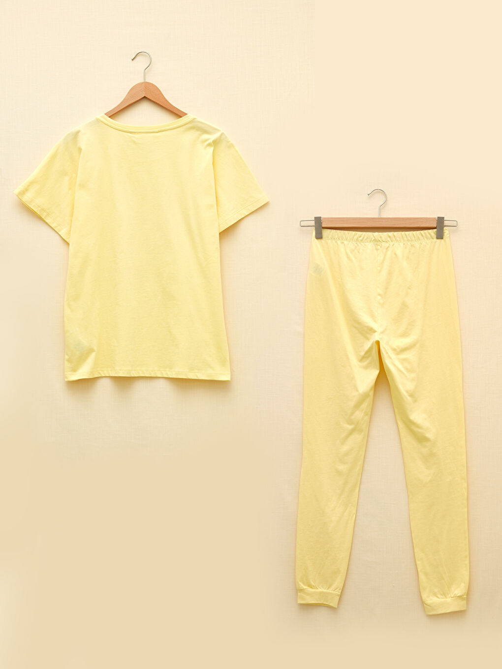 طقم بيجامة ياقة دائرية كم قصير مطبوع قطن للسيدات-6