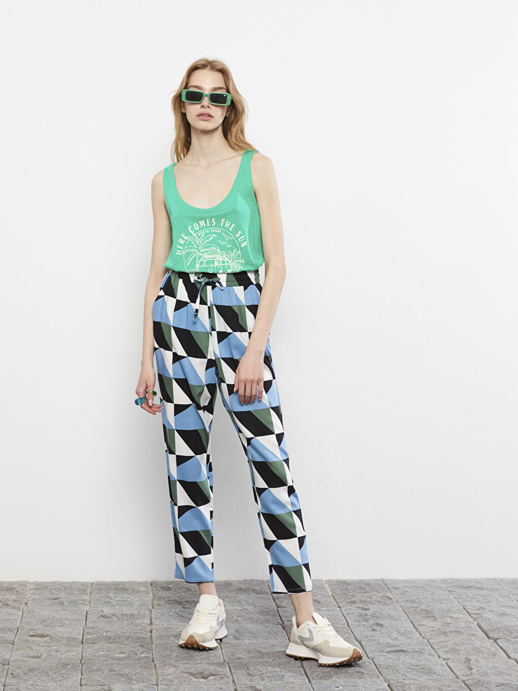 Elastic Waist Comfortable Pattern Patterned Viscose Women's Trousers-1