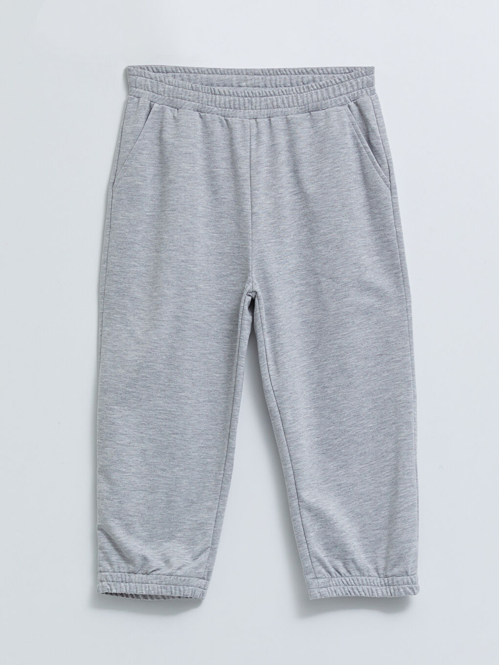 Gri Beli Lastikli Düz Cep Detaylı Kadın Jogger Kapri-6