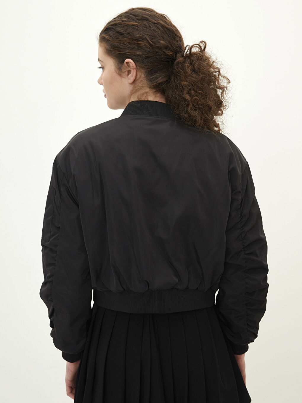 XSIDE Steppmantel für Damen mit College-Kragen, geraden langen Ärmeln und Taschen -S2FC65Z8-CVL