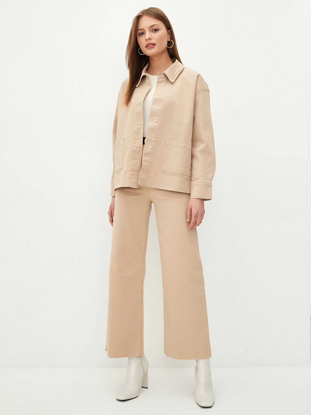 Collared Neck Women's Denim Jacket-2