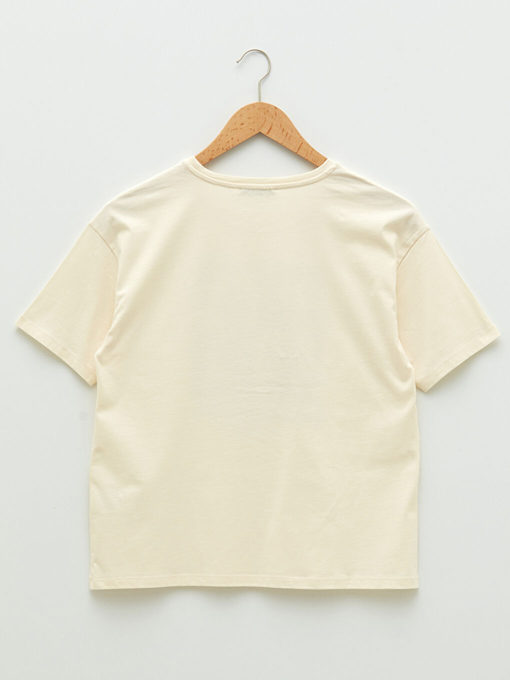 Ekru Bisiklet Yaka Baskılı Kadın Tişört-7