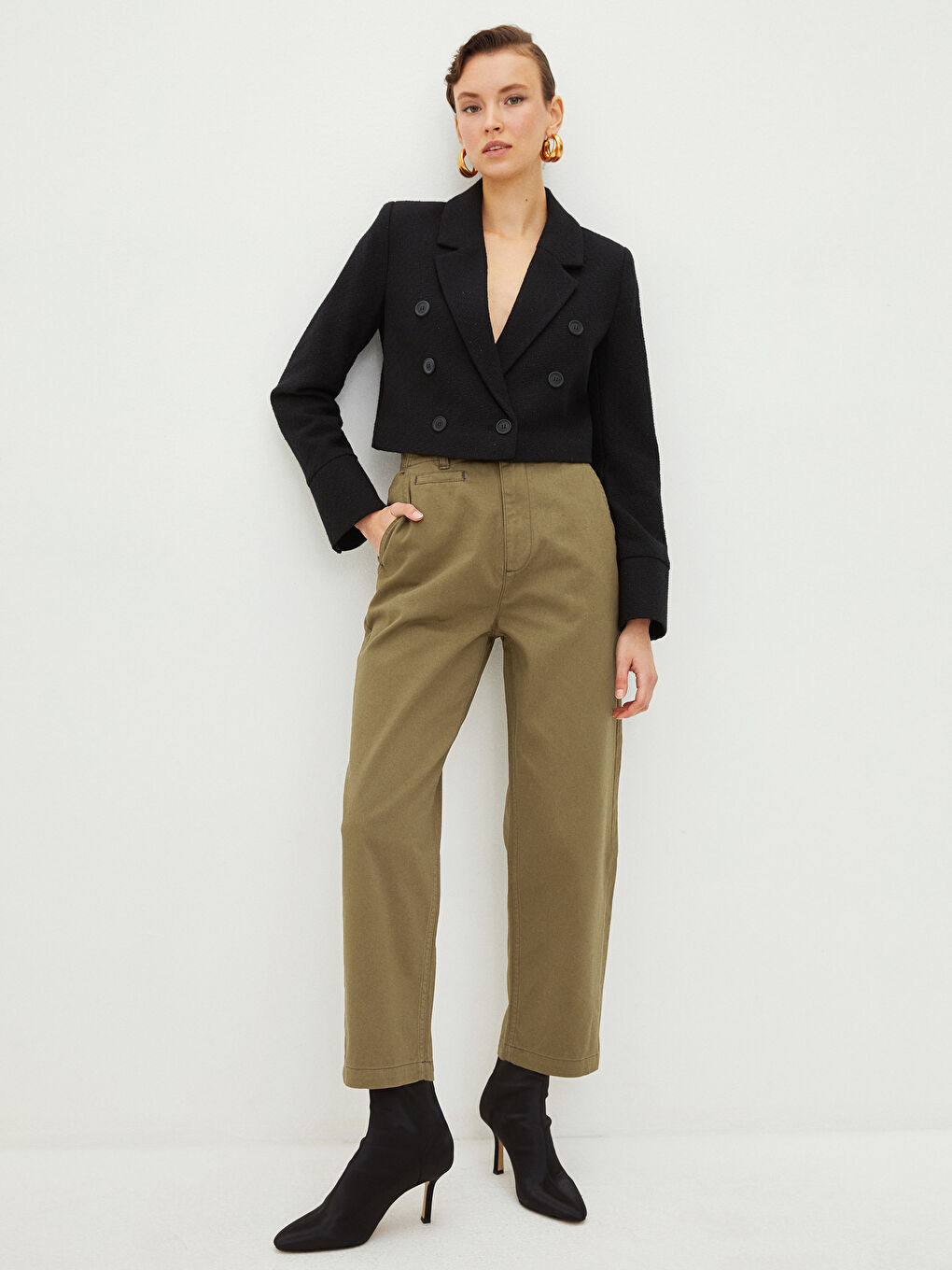 Blugi cu Talie Înaltă, Croială Standard, Detalii Buzunar pentru Femei-1