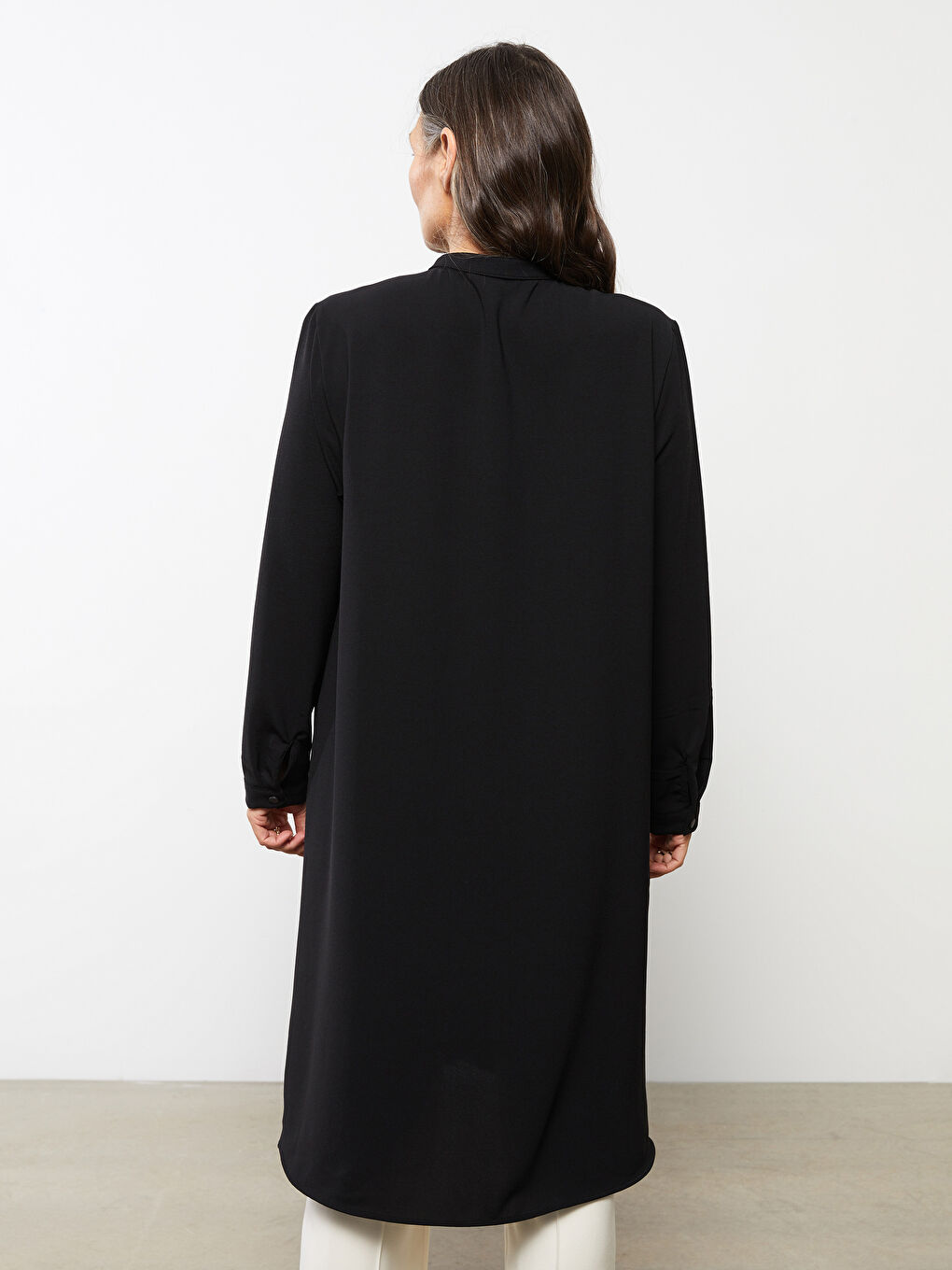 Siyah Bisiklet Yaka Düz Uzun Kollu Kadın Tunik-4