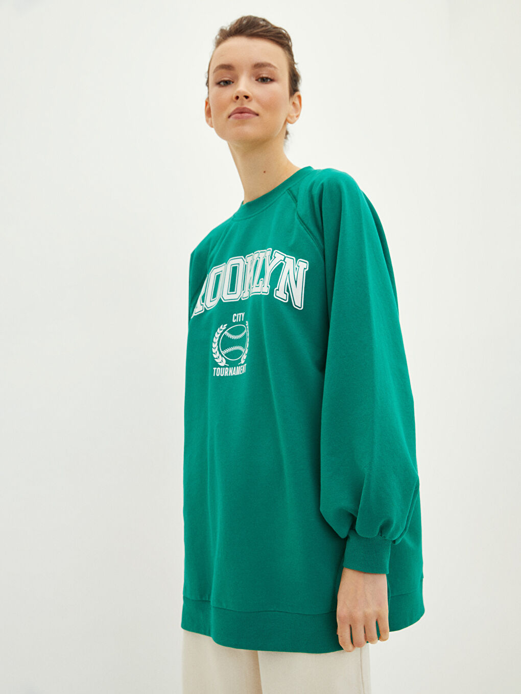 Yeşil Bisiklet Yaka Baskılı Uzun Kollu Oversize Kadın Sweatshirt Tunik-1