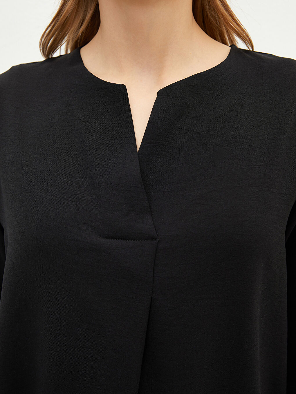 Siyah Kadın Kaçık Yaka Düz Bluz-7