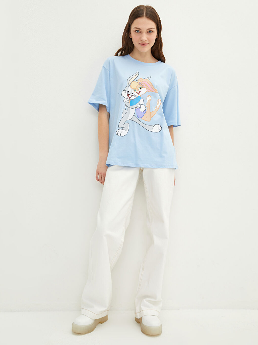 Crew Neck Bugs Bunny Printed Short Sleeve Cotton Women's T-Shirt-1