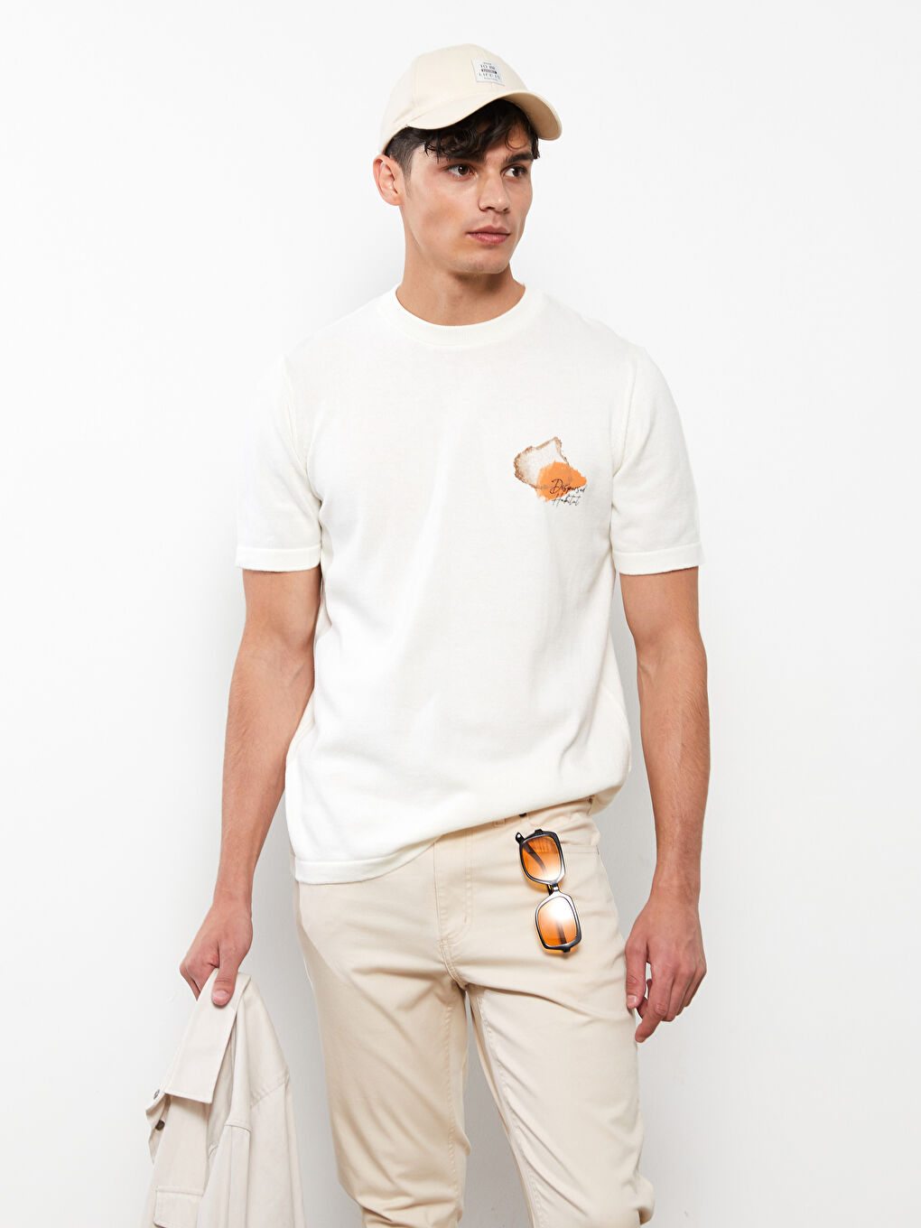 Ekru Bisiklet Yaka Kısa Kollu Baskılı Penye Erkek Tişört-2