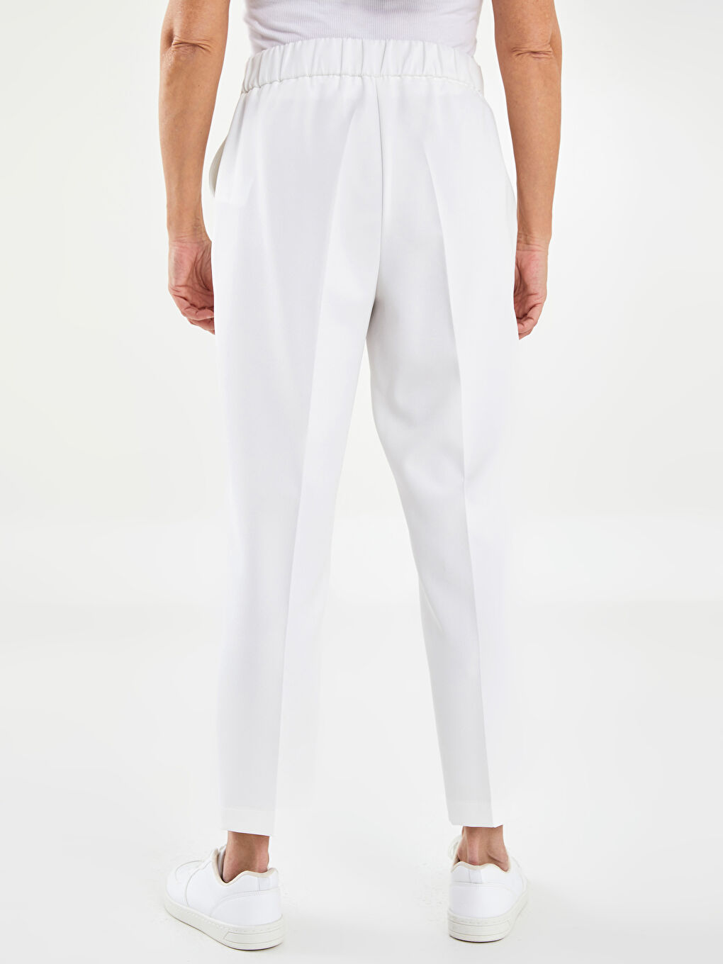 Ekru Kadın Beli Lastikli Standart Fit Düz Pantolon-4
