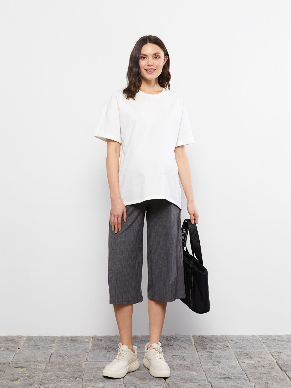 Plain Maternity Capri With Tummy Panel -S2FF94Z8-LAM