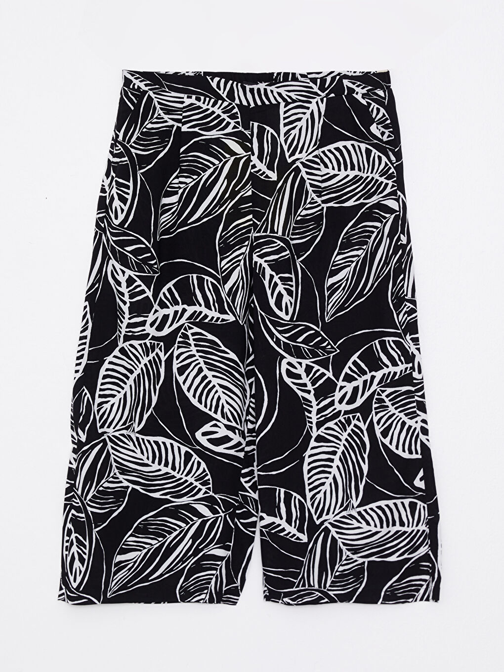 Beyaz Beli Lastikli Desenli Viskon Kadın Kapri