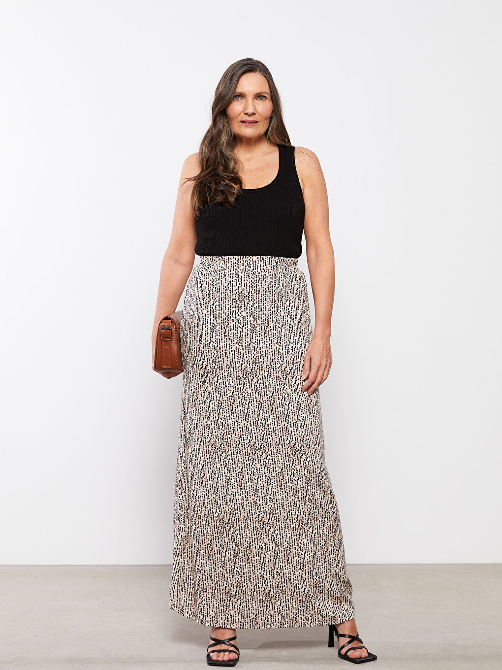 Bej Beli Lastikli Desenli A Kesim Viskon Kadın Etek