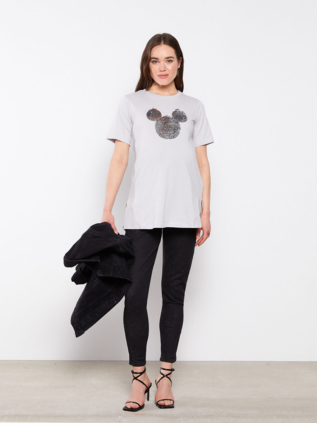 تي شيرت حمل ياقة دائرية مطرز ميكي ماوس كم قصير قطن-2