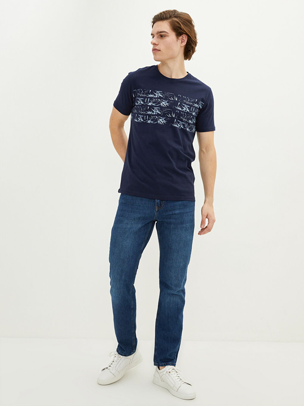 Lacivert Bisiklet Yaka Kısa Kollu Desenli Penye Erkek Tişört-2