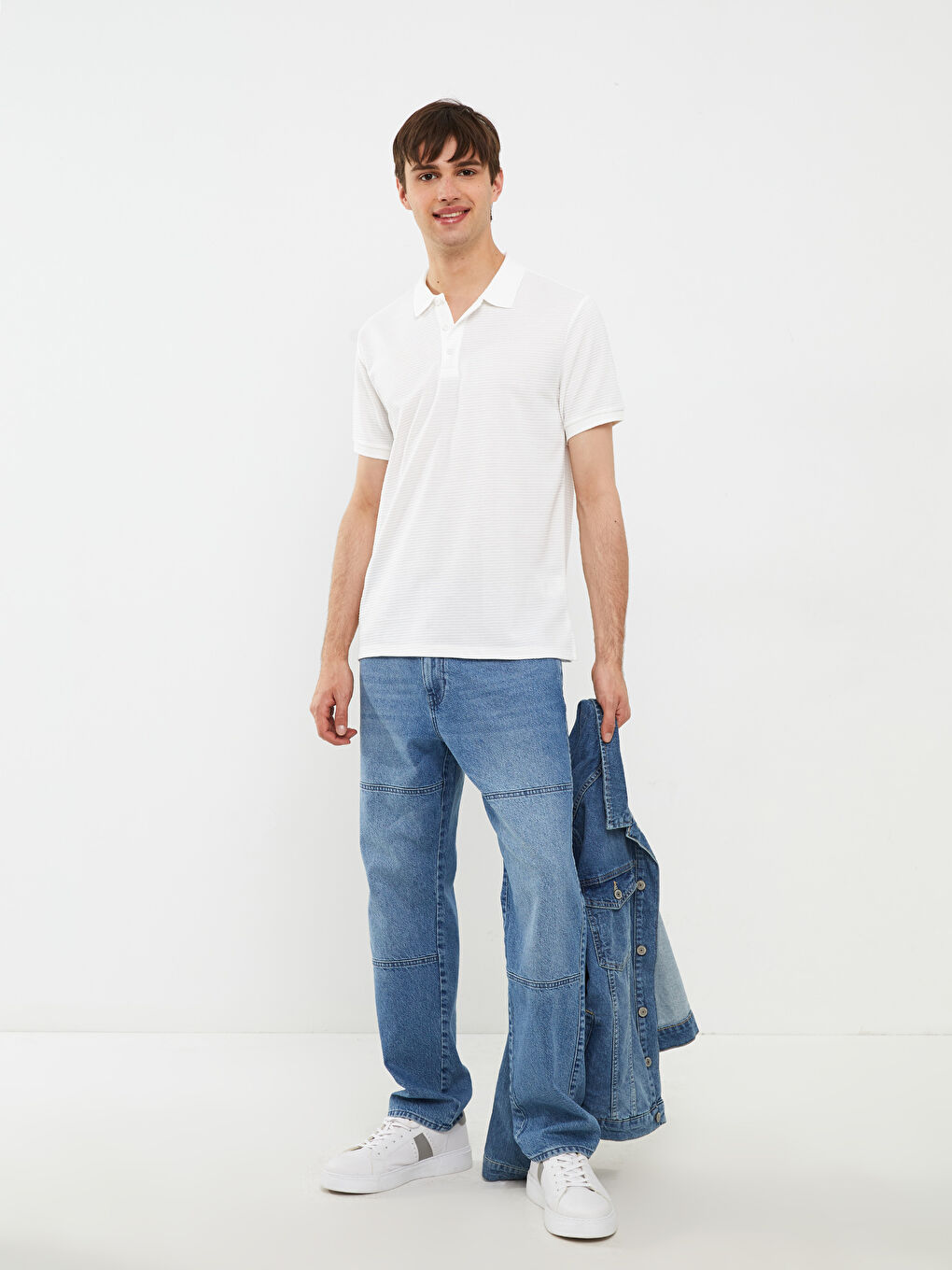 Beyaz Polo Yaka Kısa Kollu Erkek Tişört-1