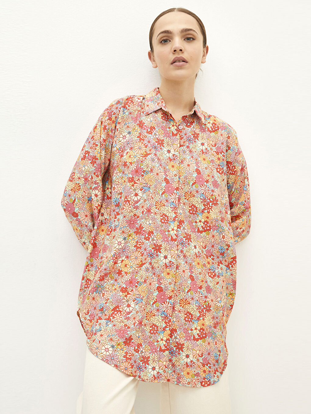 Pembe Çiçekli Uzun Kollu Oversize Poplin Kadın Gömlek Tunik-1
