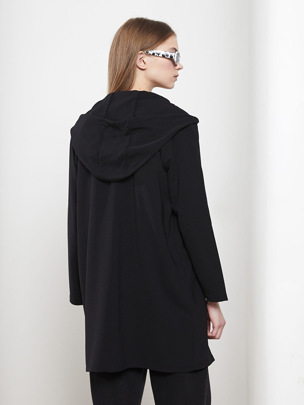 Tunique Oversize à Capuche Unie à Manches Longues pour Femmes-4