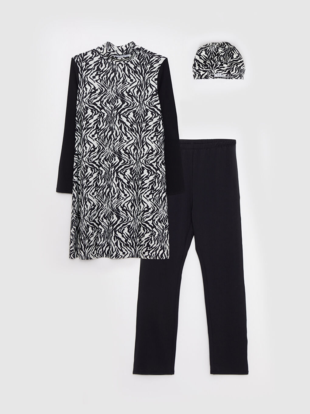 Siyah Dik Yaka Desenli Kadın Tesettür Mayo Takımı-5