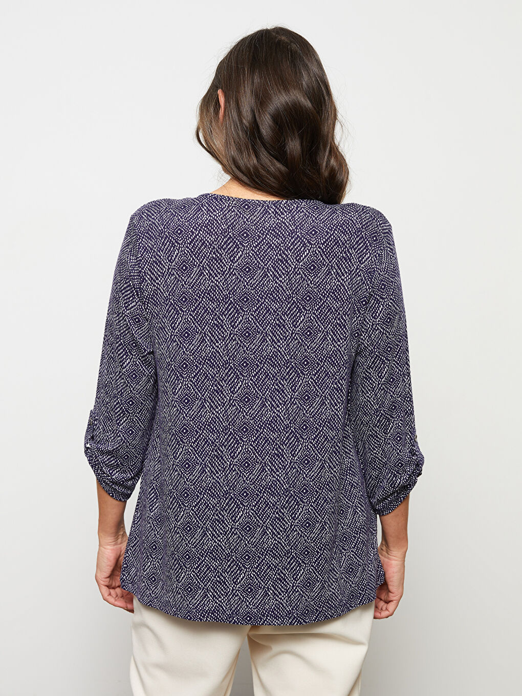 Lacivert Bisiklet Yaka Desenli Uzun Kollu Kadın Tişört-4