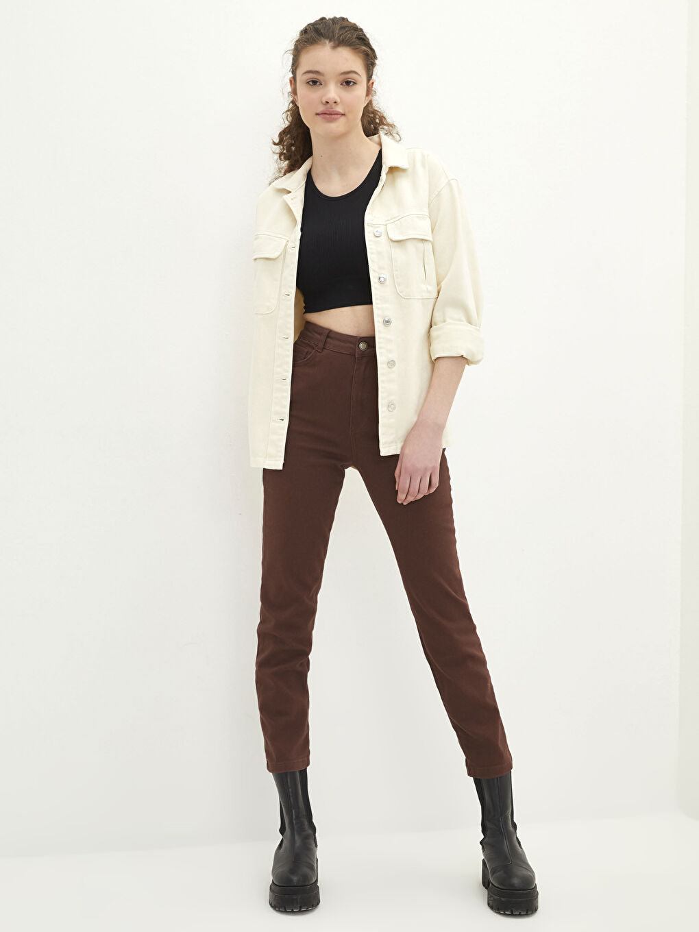 LCW Vision Normal Waist Narrow Fit Straight Pocket Detailed Gabardine Women's Trousers -S2FI92Z8-HGT