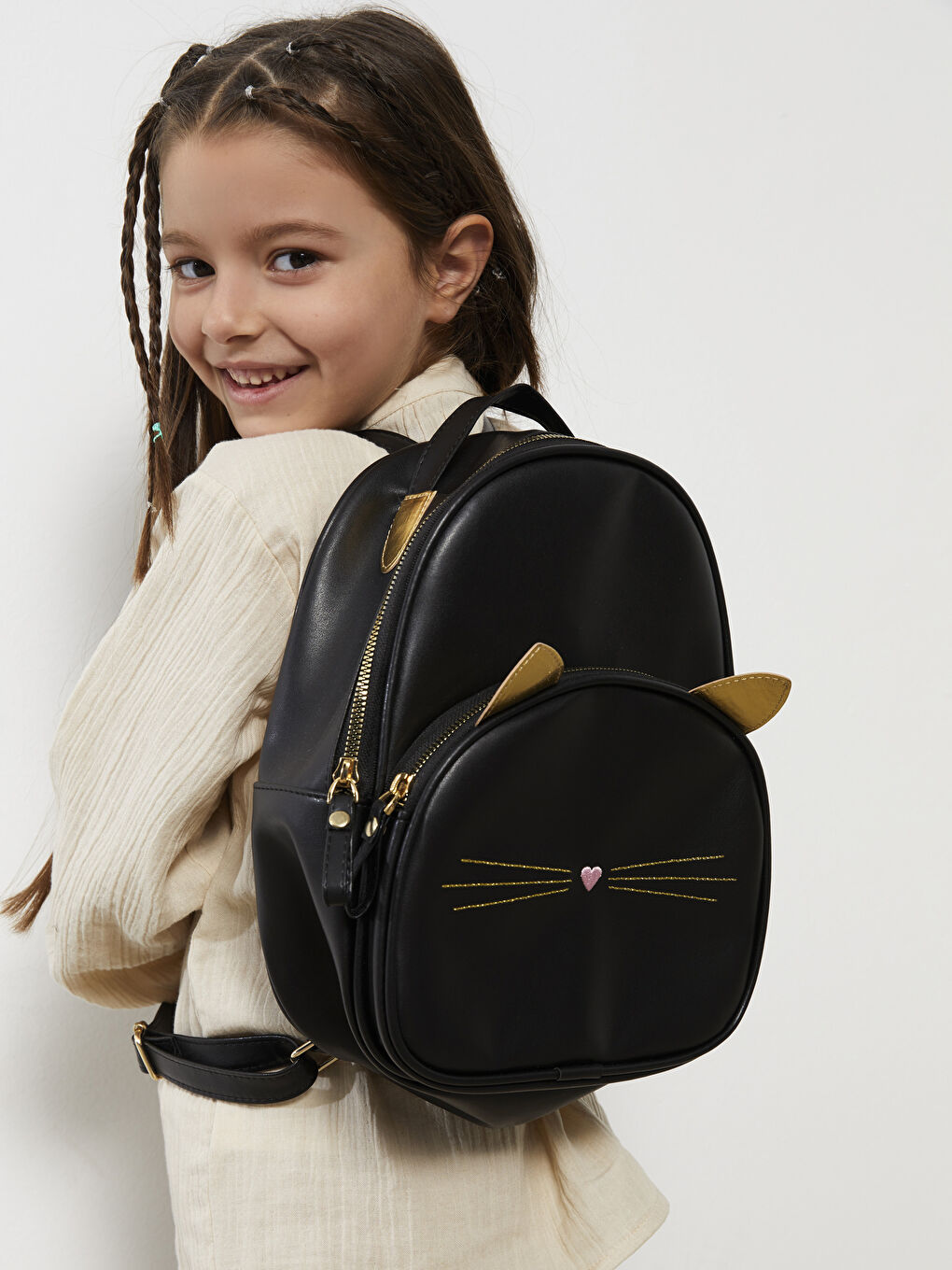 Раница за момичета с детайли от бродерия-1