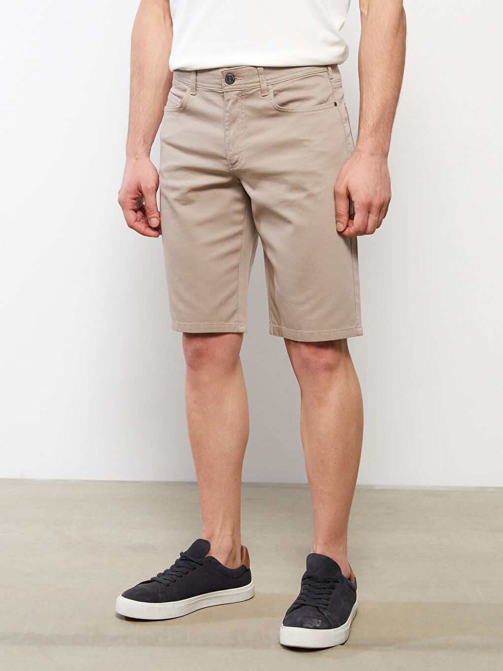 Standard Fit Men's Shorts -S2FJ41Z8-LWN