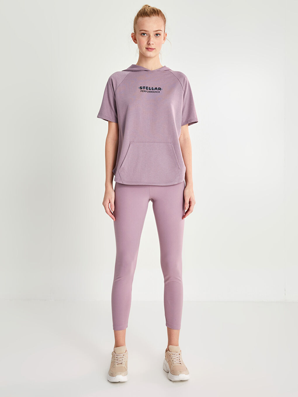 Xside Active Kapuzenshirt für Damen Kurzarm Sport-T-Shirt mit Textdruck -S2FJ83Z8-QUF