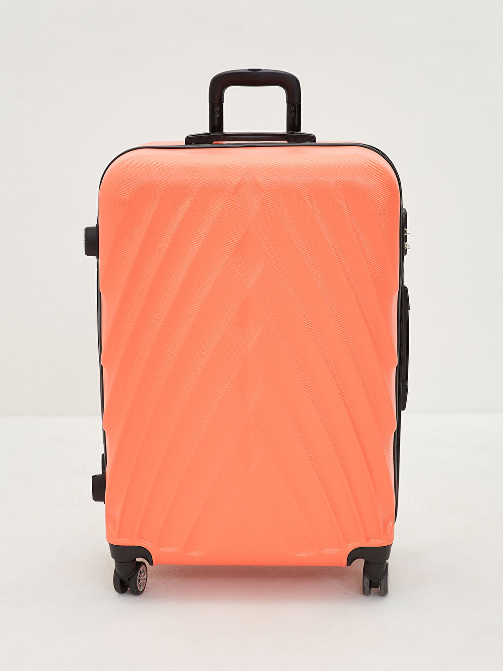 Turuncu Büyük Boy Çekme Mekanizmalı Valiz