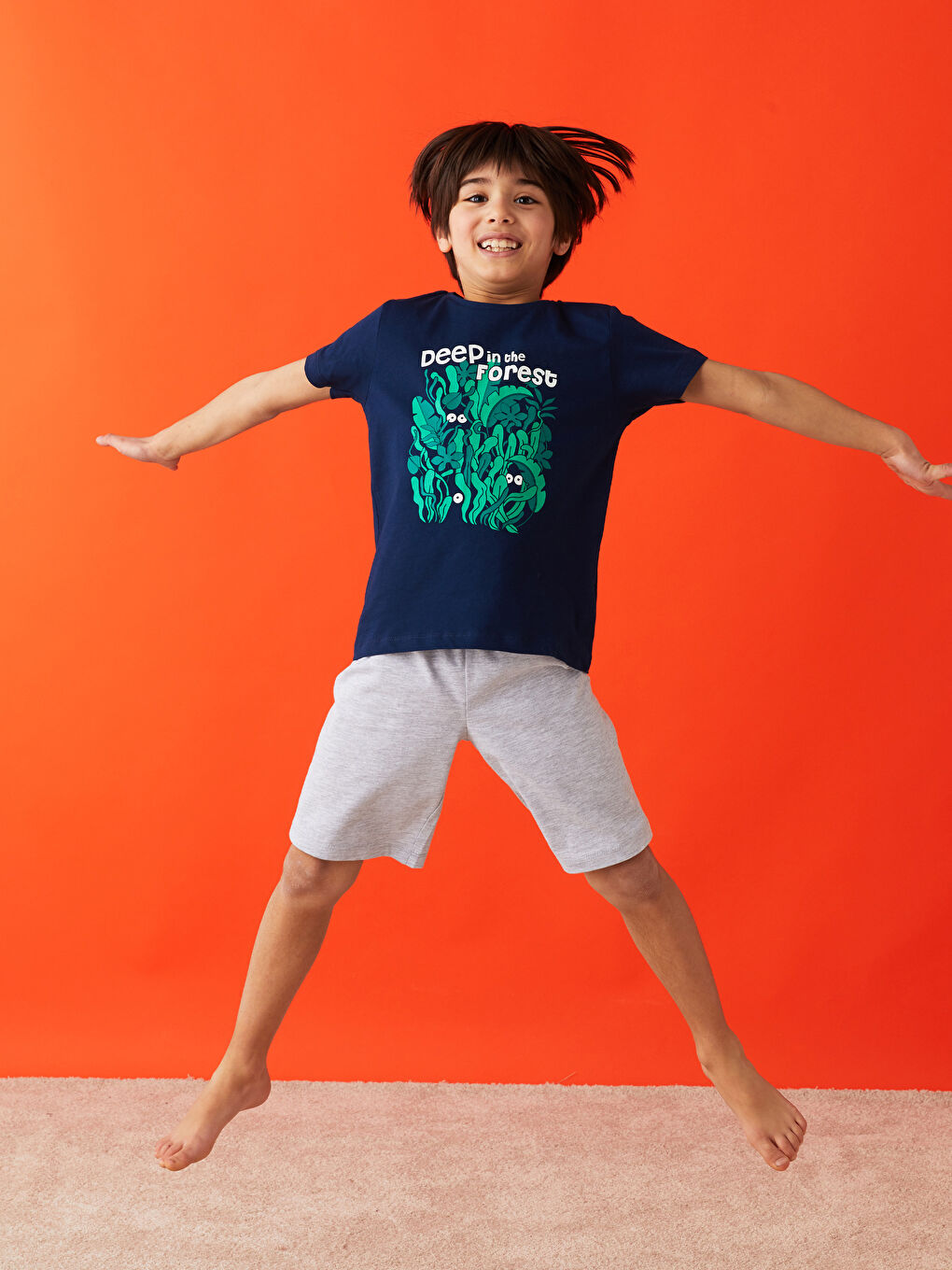 Lacivert Bisiklet Yaka Karanlıkta Parlayan Baskılı Kısa Kollu Erkek Çocuk Pijama Takımı