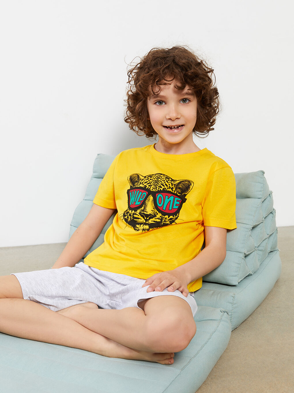 Sarı Bisiklet Yaka Baskılı Kısa Kollu Erkek Çocuk Şortlu Pijama Takımı-1