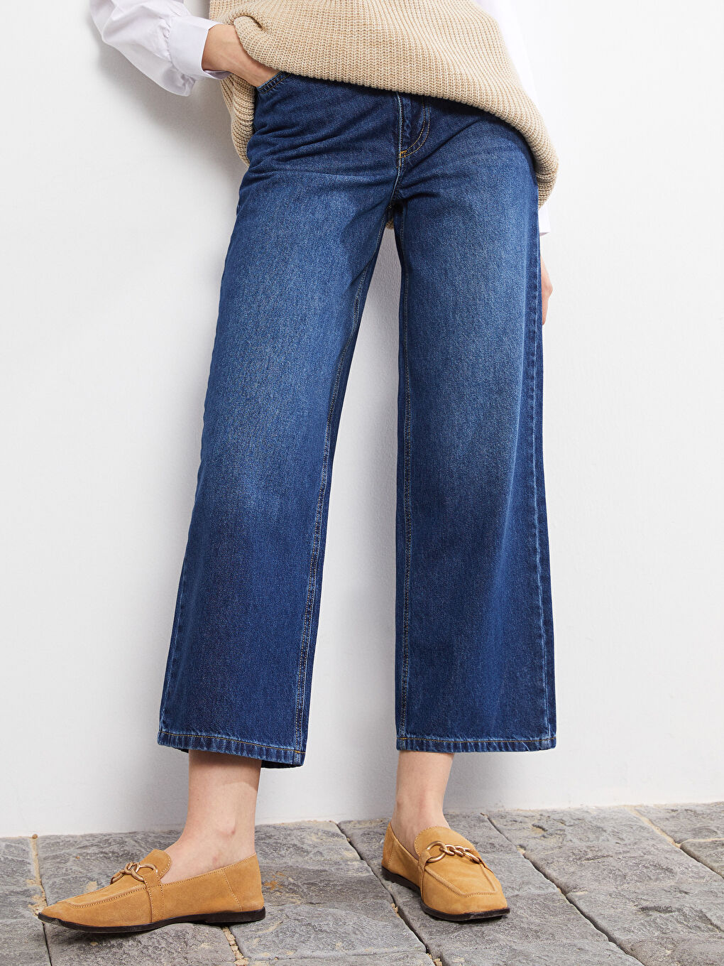 Standard Fit Straight Pocket Detailed Wide Leg Women's Rodeo Jeans-3