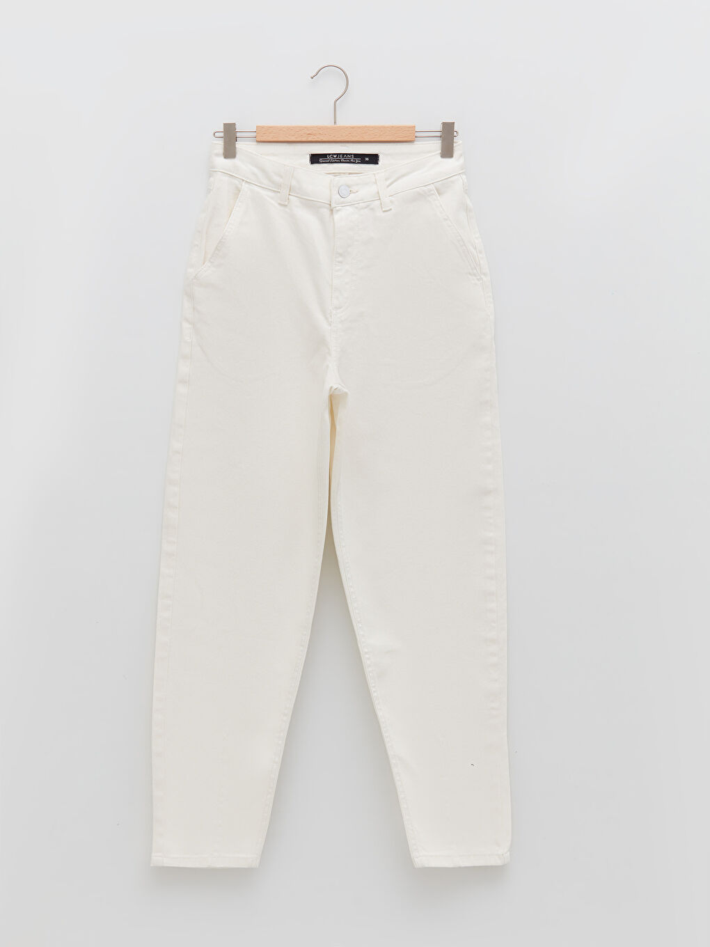 Beyaz Standart Fit Cep Detaylı Kadın Rodeo Jean Pantolon-6