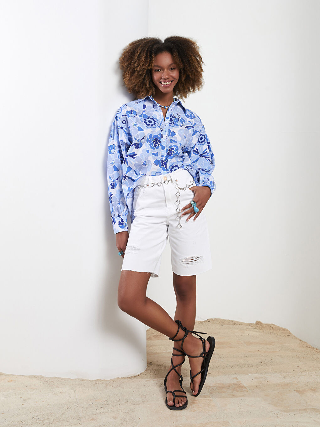 High Waist Standard Fit Straight Pocket Detailed Women's Jean Shorts -S2FL18Z8-D4L