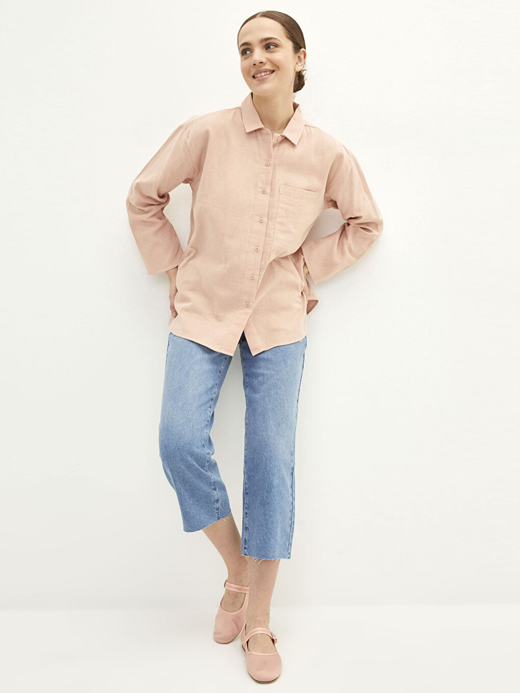 İndigo Wideleg Düz Cep Detaylı Geniş Paça Kadın Jean Pantolon-1