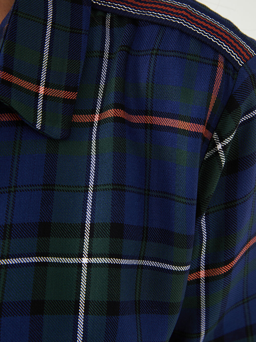 Buttoned Plaid Long Sleeve Viscose Women's Shirt-3