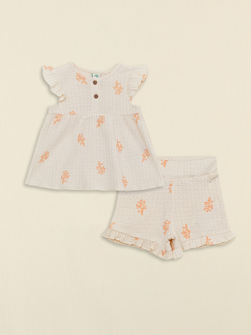 LCW baby Crew Neck Short Sleeve Printed Baby Girls' T-Shirt and Shorts 2 Pack Set -S2FN68Z1-LRB